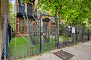 915 S Kedzie Ave, Chicago, IL 60612 - Photo 3