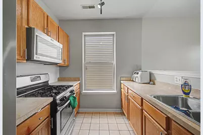 915 S Kedzie Avenue, Chicago, IL 60612 - Photo 7