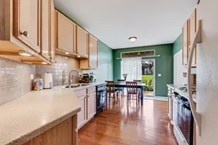 1851 Wisteria Dr, Aurora, IL 60503 - Photo 9