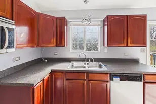 695 Cassandra Ln, University Park, IL 60484 - Photo 11