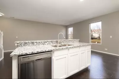 4036 Blackstone Drive #4036, Aurora, IL 60504 - Photo 3