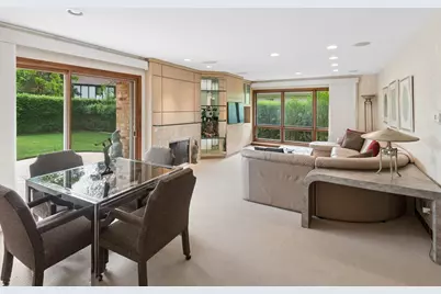 2445 Vicki Lane, Northbrook, IL 60062 - Photo 9