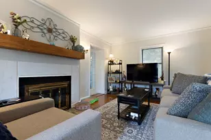 206 N Highland Ave, Rockford, IL 61107 - Photo 3