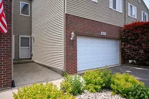 16623 Willow Walk Dr, Lockport, IL 60441 - Photo 3