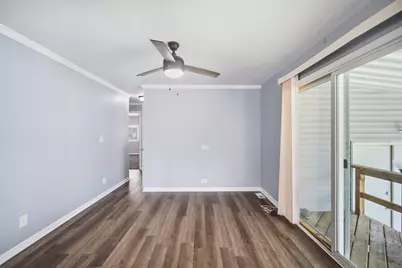 165 Hansom Drive, Wheeling, IL 60090 - Photo 9