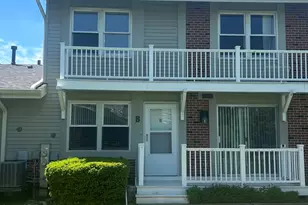 305 Northwestern Ct, Bloomingdale, IL 60108 - Photo 1