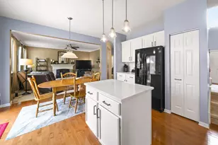 853 Prairie Crossing Dr, Yorkville, IL 60560 - Photo 13