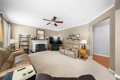 853 Prairie Crossing Drive, Yorkville, IL 60560 - Photo 15