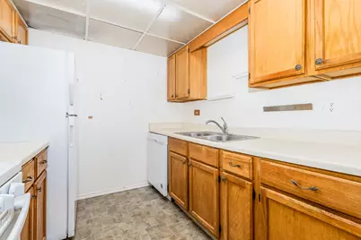 154 E Bailey Road #D, Naperville, IL 60565 - Photo 9