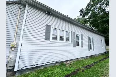620 E Noleman Street, Centralia, IL 62801 - Photo 3