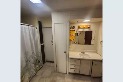 620 E Noleman Street, Centralia, IL 62801 - Photo 11