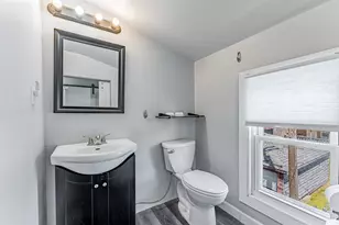 11319 S Green Bay Ave, Chicago, IL 60617 - Photo 15