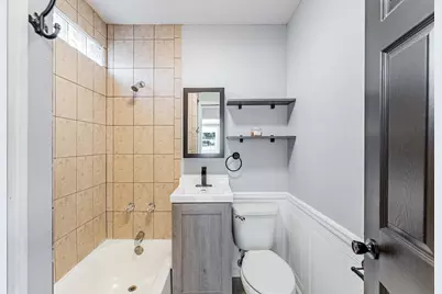 11319 S Green Bay Avenue, Chicago, IL 60617 - Photo 9