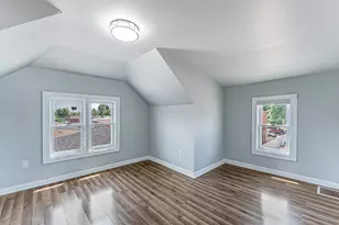 11319 S Green Bay Ave, Chicago, IL 60617 - Photo 13