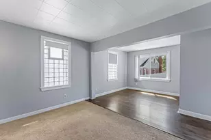11319 S Green Bay Ave, Chicago, IL 60617 - Photo 19