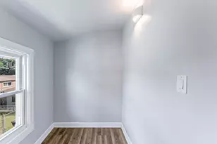 11319 S Green Bay Ave, Chicago, IL 60617 - Photo 17