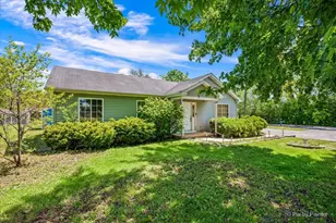 34W724 5 Island Rd, Saint Charles, IL 60174 - Photo 3