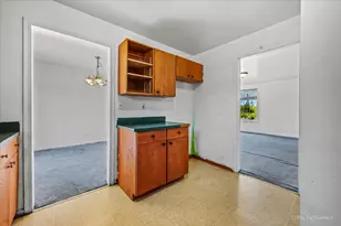 34W724 5 Island Rd, Saint Charles, IL 60174 - Photo 11