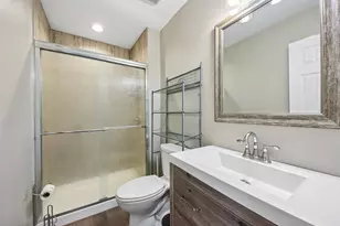 710 Chelsea Dr, Algonquin, IL 60102 - Photo 9