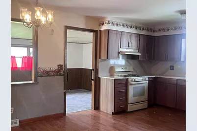 1221 Comet Drive, Aurora, IL 60505 - Photo 5