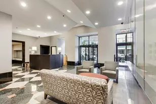 111 W Maple St, Chicago, IL 60611 - Photo 5