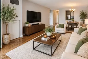 111 W Maple St, Chicago, IL 60611 - Photo 11