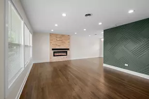 515 E 168th Pl, South Holland, IL 60473 - Photo 5