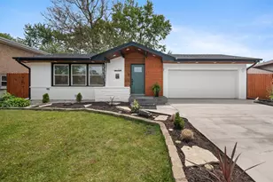 515 E 168th Pl, South Holland, IL 60473 - Photo 1