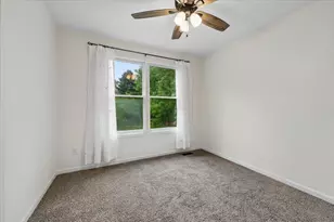 649 Fox Hollow Ct, Dekalb, IL 60115 - Photo 21