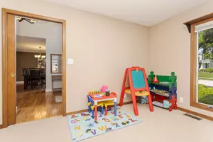 9 Red Stone Ct, Bloomington, IL 61704 - Photo 25