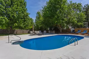 9 Red Stone Ct, Bloomington, IL 61704 - Photo 57