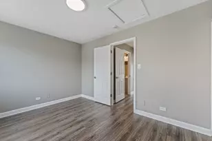 485 Meadow Green Ln, Round Lake Beach, IL 60073 - Photo 17