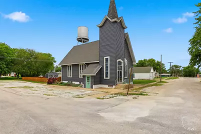 185 S Ames Street, Cabery, IL 60919 - Photo 5