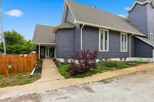 185 S Ames St, Cabery, IL 60919 - Photo 41