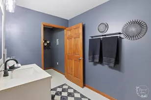 185 S Ames St, Cabery, IL 60919 - Photo 23