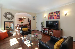 1217 W Granville Ave, Chicago, IL 60660 - Photo 7