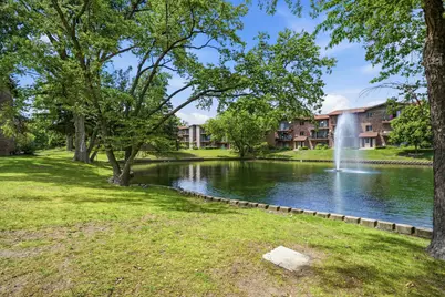 2512 Waterbury Drive #705, Woodridge, IL 60517 - Photo 25