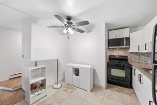 2512 Waterbury Dr, Woodridge, IL 60517 - Photo 7