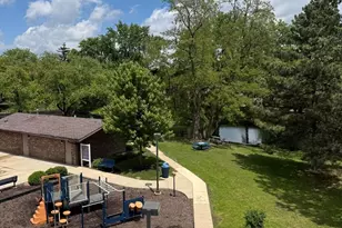 2512 Waterbury Dr, Woodridge, IL 60517 - Photo 33