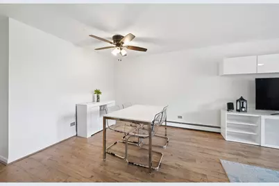 2512 Waterbury Drive #705, Woodridge, IL 60517 - Photo 13