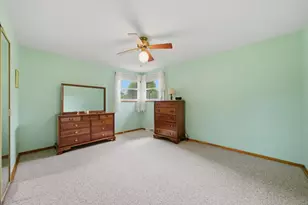 12841 Terrace Ln, Crestwood, IL 60418 - Photo 13