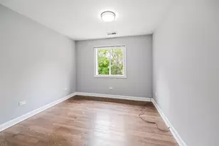 21744 Peterson Ave, Sauk Village, IL 60411 - Photo 15