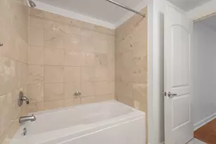 420 E Waterside Dr, Chicago, IL 60601 - Photo 15