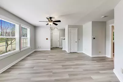 212 Island Drive, Island Lake, IL 60042 - Photo 7
