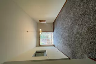 3609 Roanoke Ave, Carpentersville, IL 60110 - Photo 9