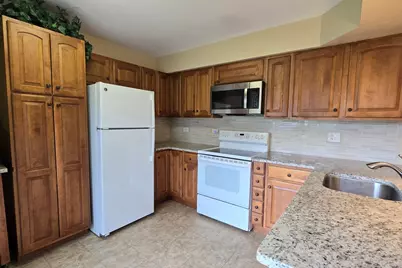 736 Chandler Road, Gurnee, IL 60031 - Photo 5