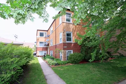 5824 W Higgins Avenue #2N, Chicago, IL 60630 - Photo 1