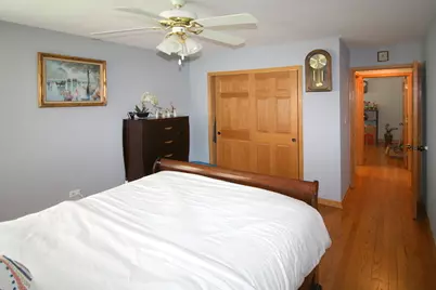 5824 W Higgins Avenue #2N, Chicago, IL 60630 - Photo 11
