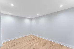 2421 W Flournoy St, Chicago, IL 60612 - Photo 23
