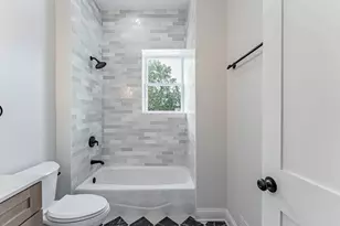 2421 W Flournoy St, Chicago, IL 60612 - Photo 19